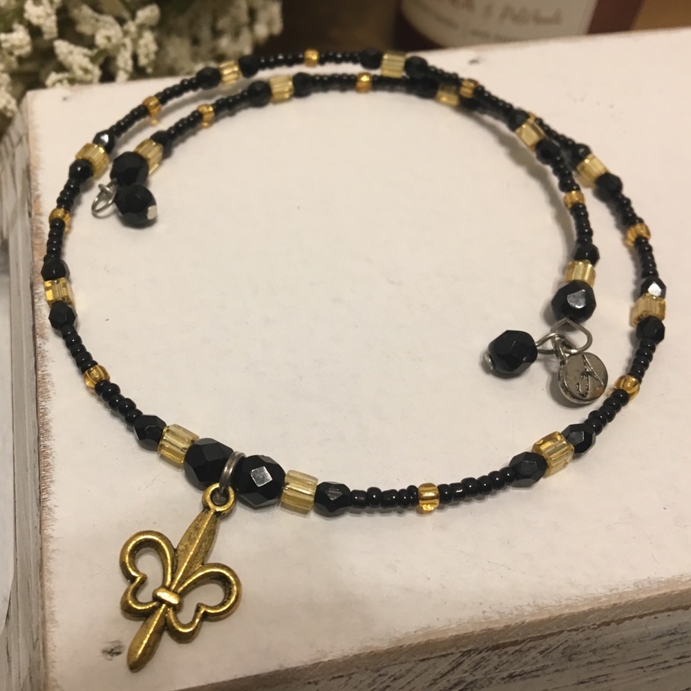 Fleur de Lis Wraparound Choker Necklace⚜️